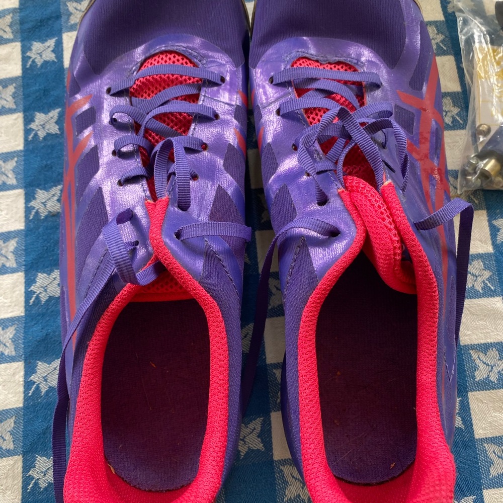 ASICS Hyper Rocketgirl 6 Track & Field -  Size 9